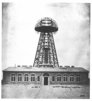 Imagen: Torre Wardenclyffe en 1904. Wikimedia Commons